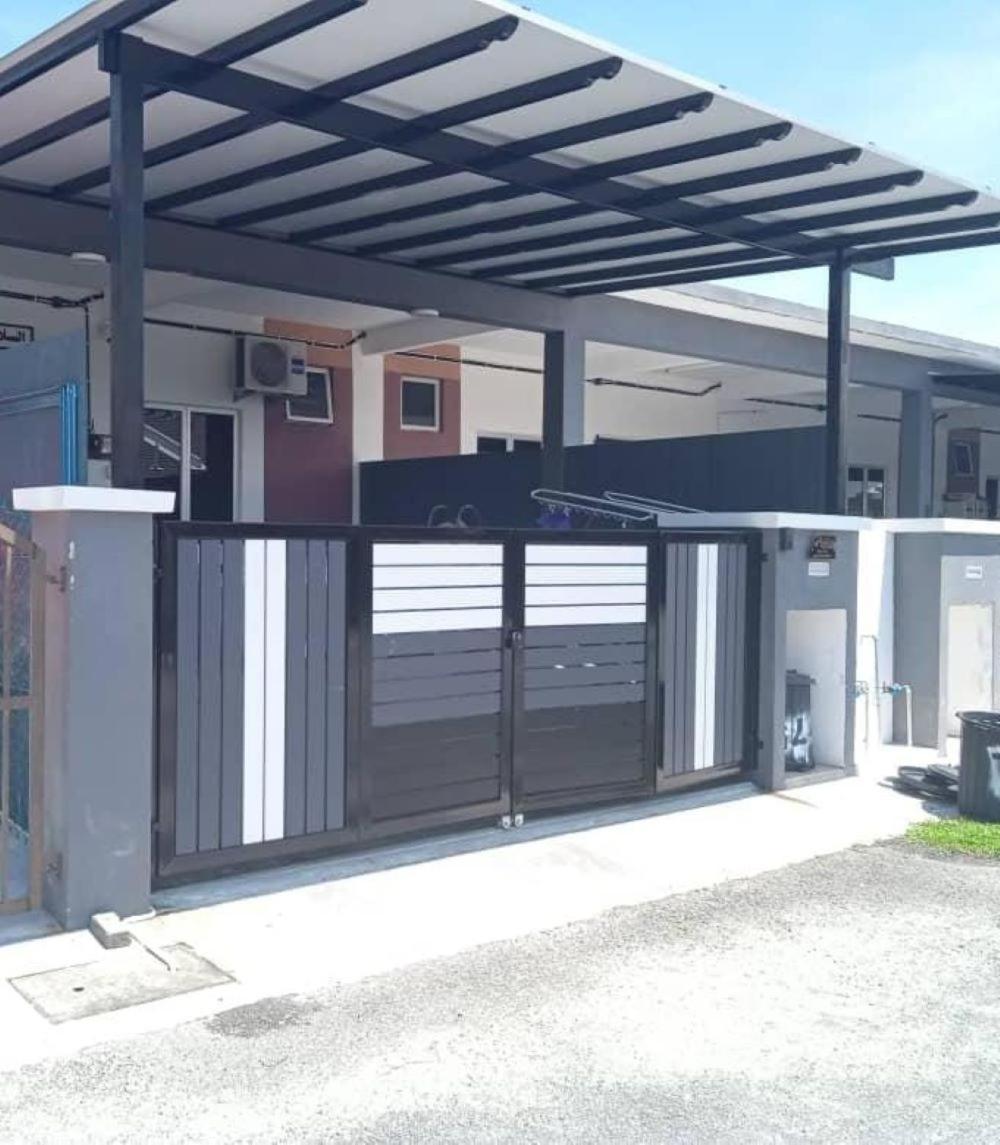 Fazlizasuite Homestay @ Teluk Kemang-Muslim Preferred Porto Dickson Exterior foto