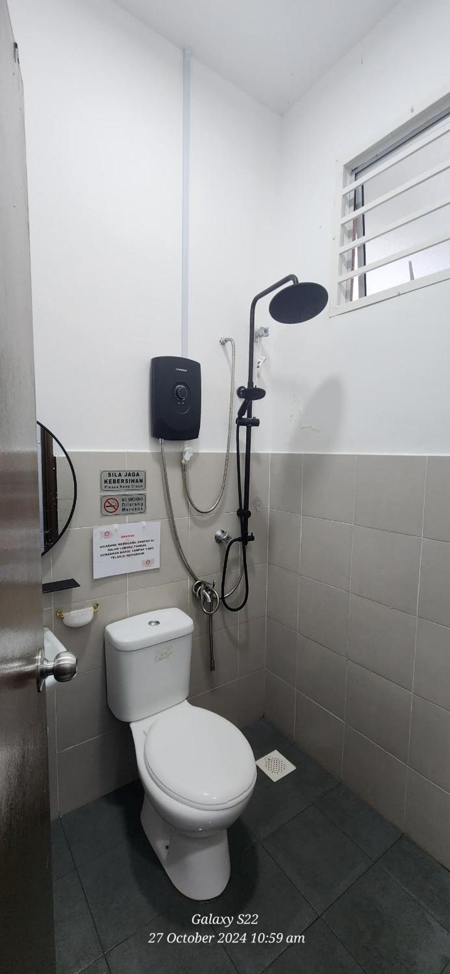 Fazlizasuite Homestay @ Teluk Kemang-Muslim Preferred Porto Dickson Exterior foto